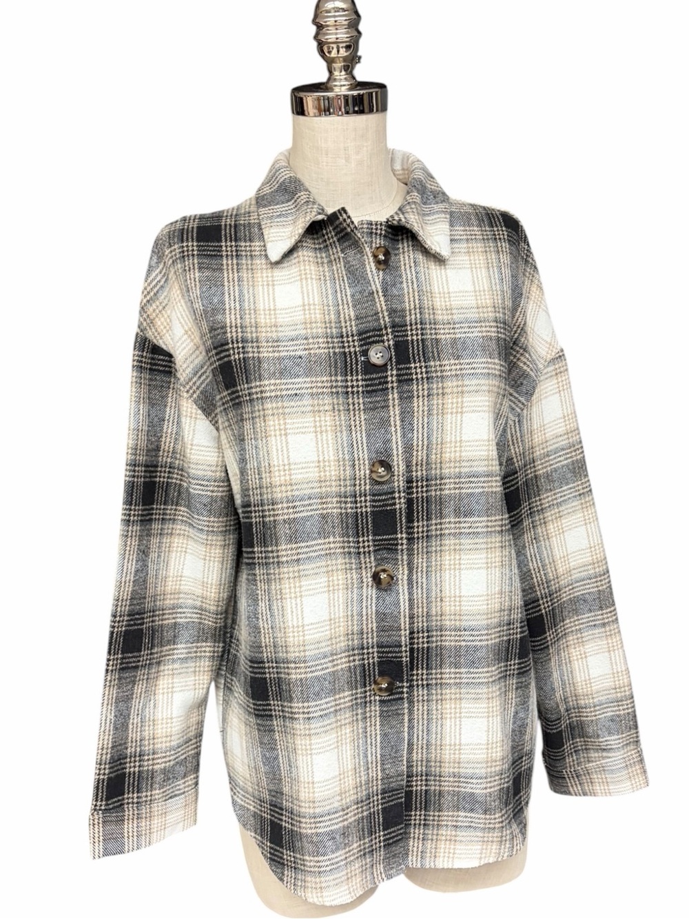 Zaful Neutral Plaid Oversized Flannel Shacket Women’s Small
